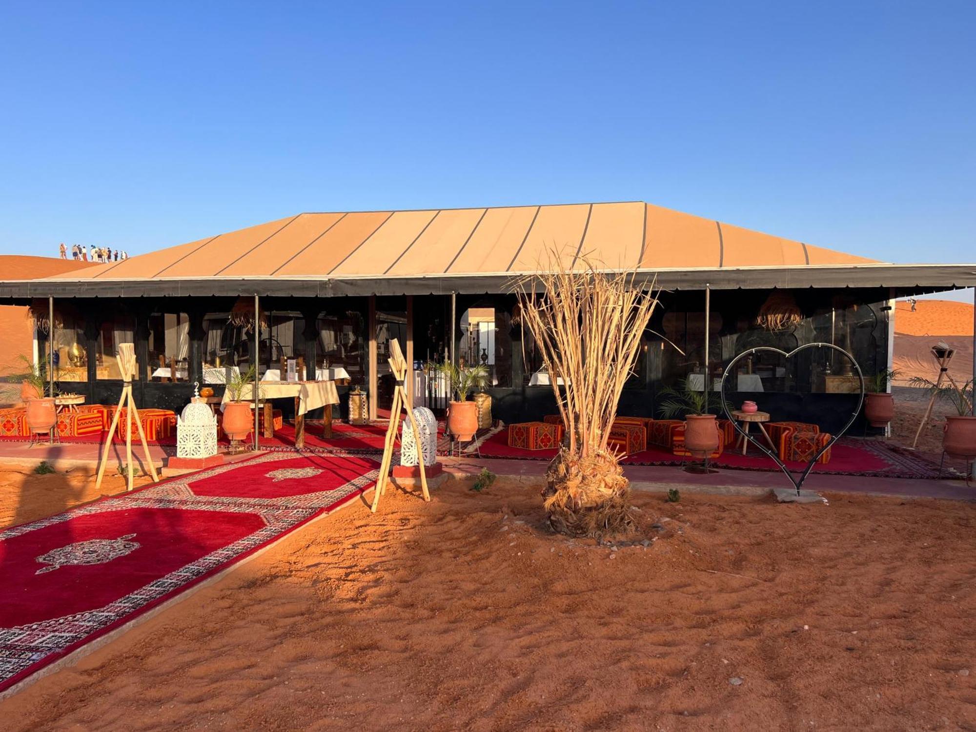 Aladdin Merzouga Camp Zewnętrze zdjęcie